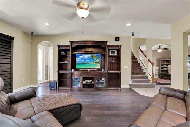 955 HOLLY SPRINGS TERRACE, Oviedo, FL 32765