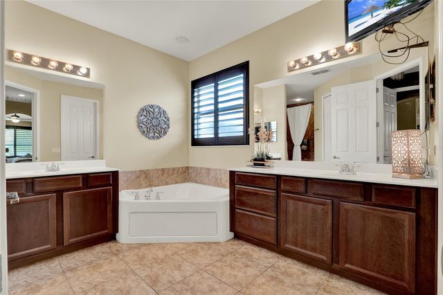 955 HOLLY SPRINGS TERRACE, Oviedo, FL 32765