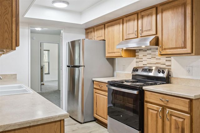 706 VANDERGRIFT DRIVE, Ocoee, FL 34761