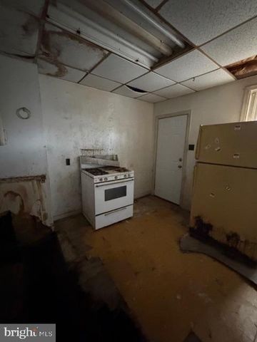 13 FLORENCE AVE, Darby, PA 19023