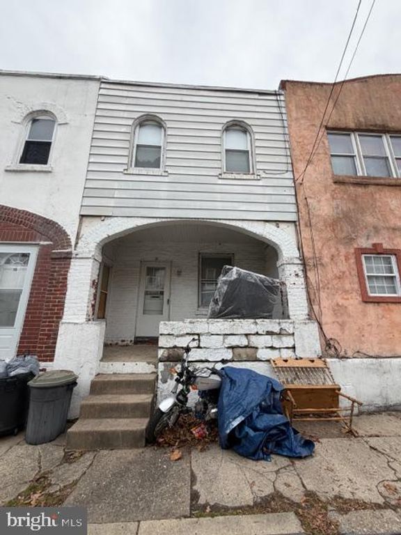 13 FLORENCE AVE, Darby, PA 19023