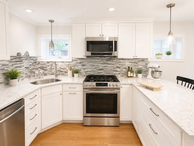 466-468 Medford St 2, Somerville, MA 02145