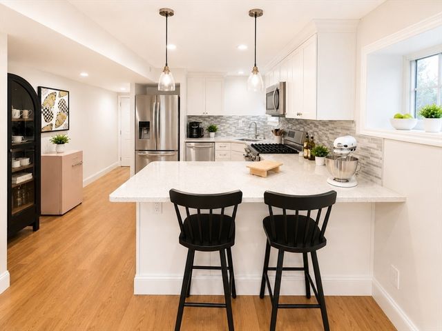 466-468 Medford St 2, Somerville, MA 02145