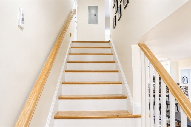 466-468 Medford St 2, Somerville, MA 02145
