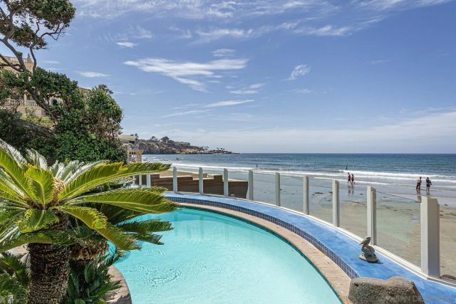 1920 Spindrift Drive, La Jolla, CA 92037