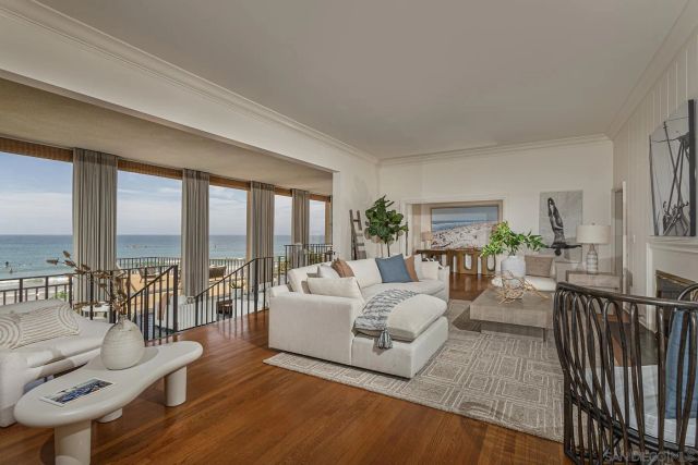 1920 Spindrift Drive, La Jolla, CA 92037