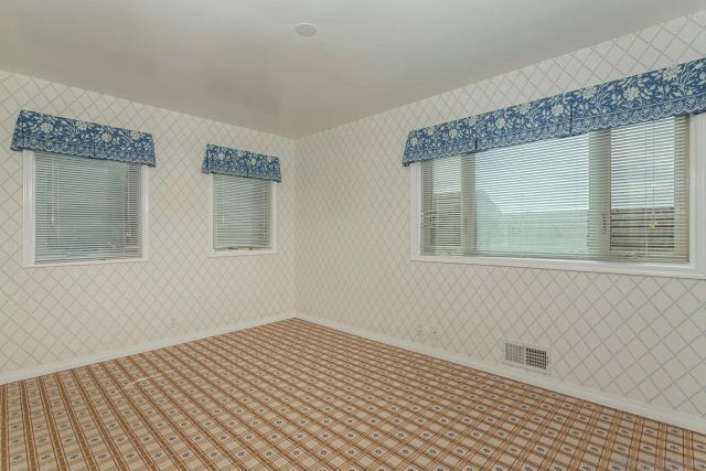 1920 Spindrift Drive, La Jolla, CA 92037
