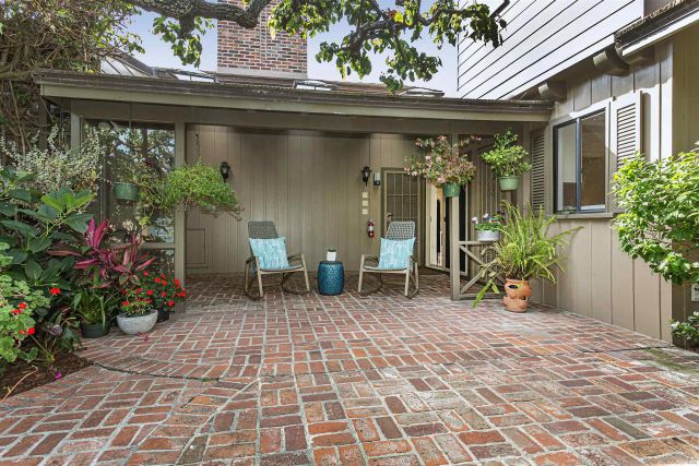 1920 Spindrift Drive, La Jolla, CA 92037