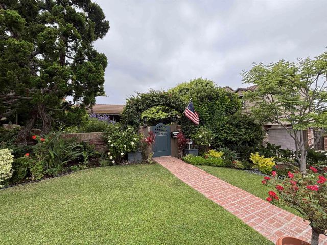 1920 Spindrift Drive, La Jolla, CA 92037