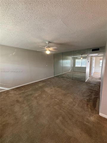 179 Canterbury H, West Palm Beach, FL 33417