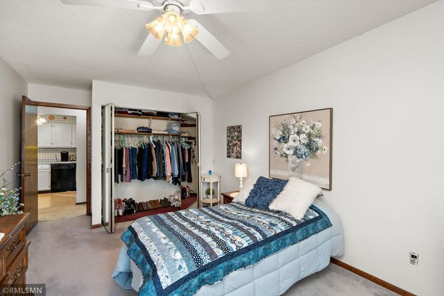 999 41st Avenue NE 314, Columbia Heights, MN 55421