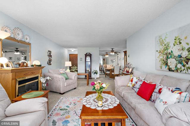999 41st Avenue NE 314, Columbia Heights, MN 55421