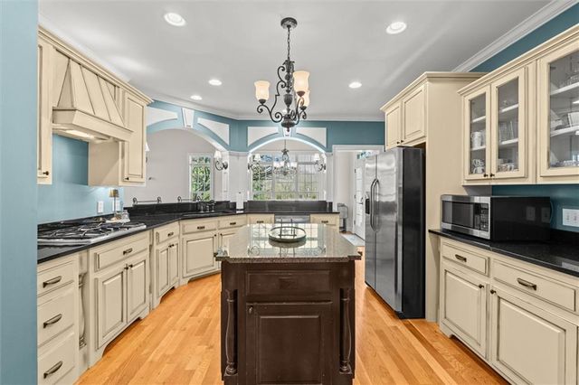 220 McKenzie Bridge Road, Carrollton, GA 30116