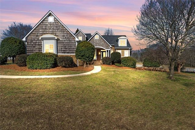 220 McKenzie Bridge Road, Carrollton, GA 30116