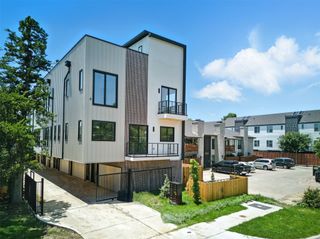 1425 N Garrett Avenue 104, Dallas, TX 75206