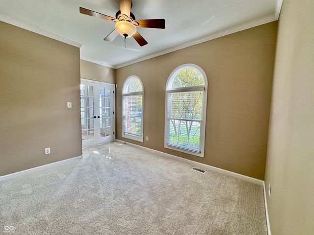 11446 Sutton Place Drive W, Carmel, IN 46032