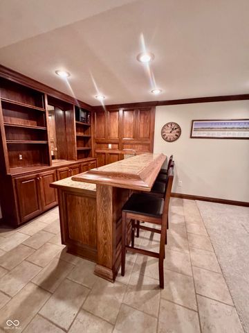 11446 Sutton Place Drive W, Carmel, IN 46032