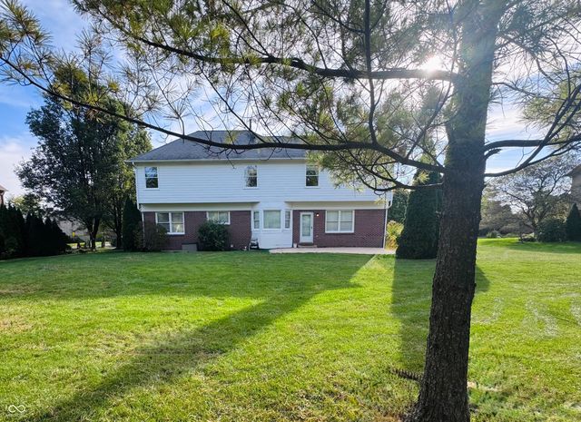 11446 Sutton Place Drive W, Carmel, IN 46032