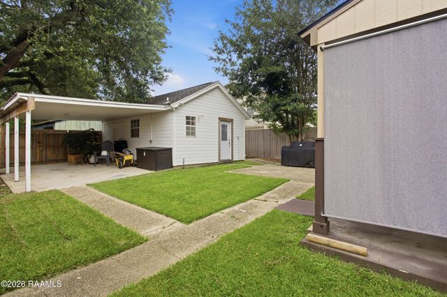 1915 Alonzo Street, Opelousas, LA 70570