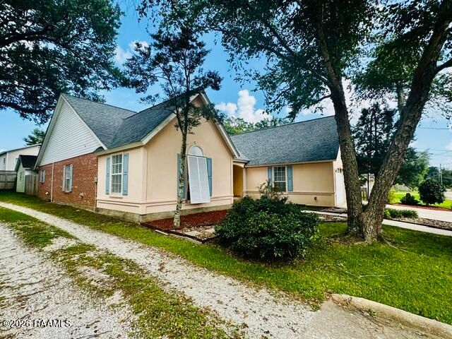 1915 Alonzo Street, Opelousas, LA 70570
