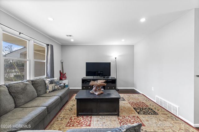 214 Davis Avenue, Forked River, NJ 08731