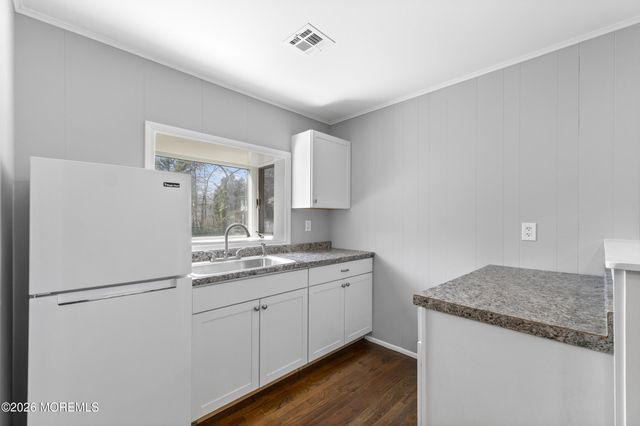 214 Davis Avenue, Forked River, NJ 08731
