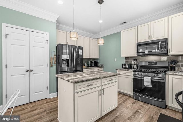 35 RETRIEVER CT, Bumpass, VA 23024