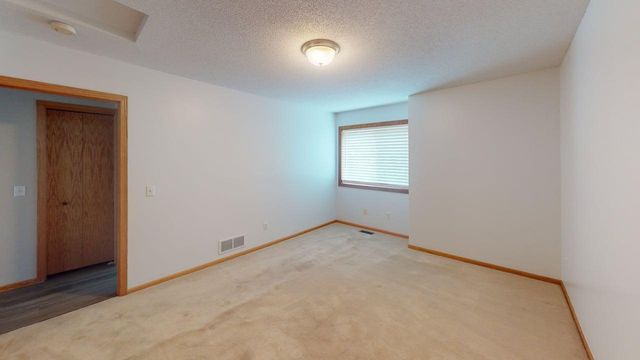 3431 Douglas Drive N, Crystal, MN 55422