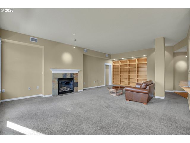 11626 Se WINGSPAN Way 6A, Happy Valley, OR 97086