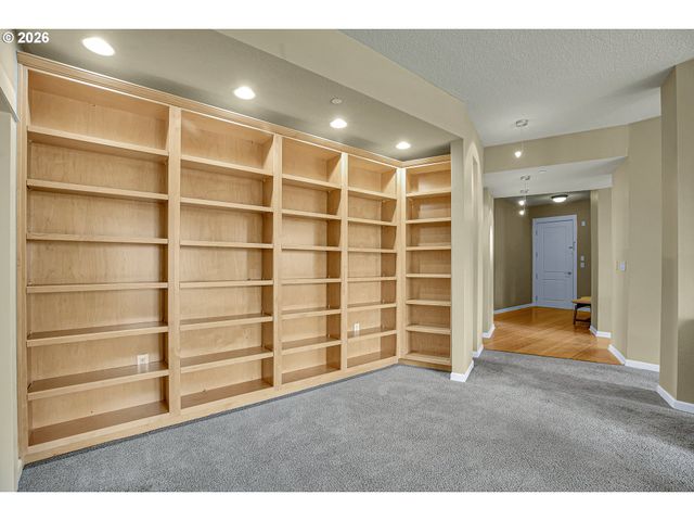 11626 Se WINGSPAN Way 6A, Happy Valley, OR 97086