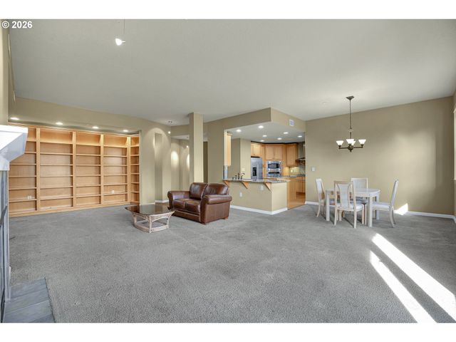 11626 Se WINGSPAN Way 6A, Happy Valley, OR 97086