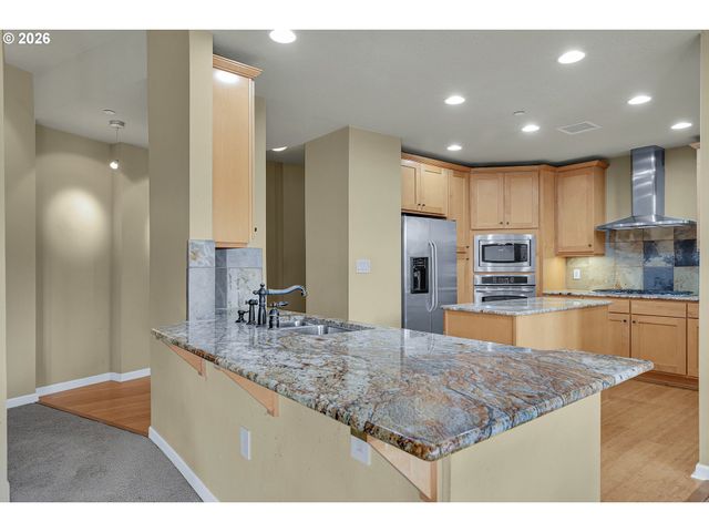 11626 Se WINGSPAN Way 6A, Happy Valley, OR 97086