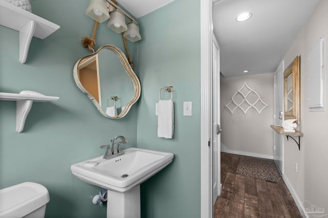 900 Ft Pickens Rd 426, Pensacola Beach, FL 32561