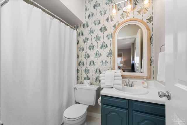 900 Ft Pickens Rd 426, Pensacola Beach, FL 32561