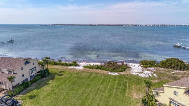 900 Ft Pickens Rd 426, Pensacola Beach, FL 32561