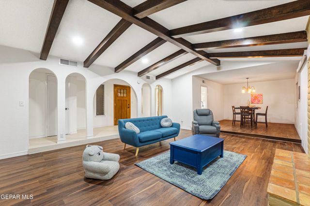 501 PALMARY Drive, El Paso, TX 79912