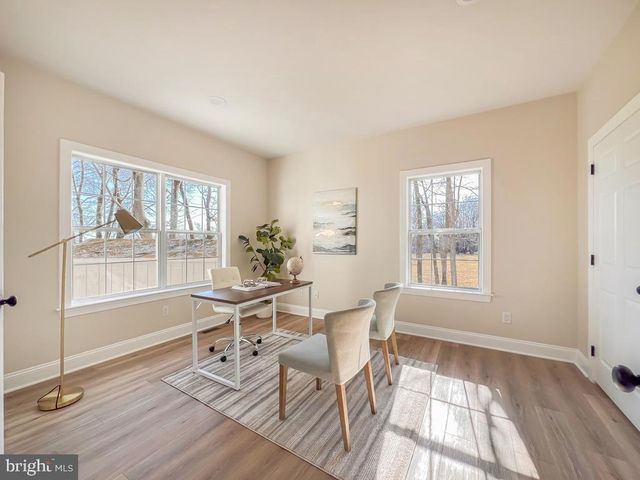 1400 N LIMEKILN PIKE, Chalfont, PA 18914