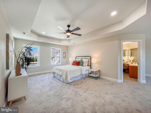 1400 N LIMEKILN PIKE, Chalfont, PA 18914