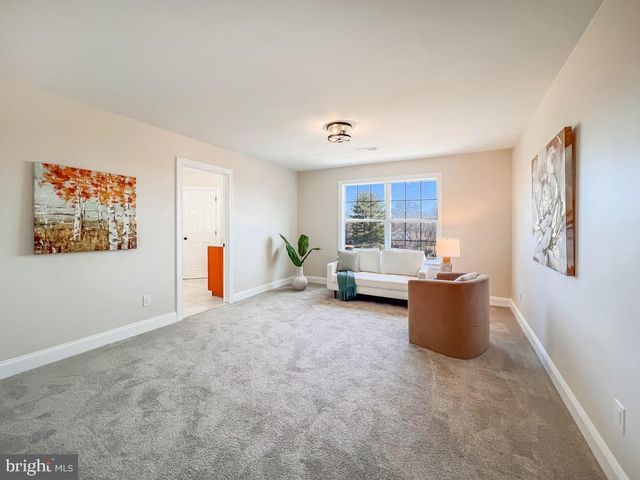 1400 N LIMEKILN PIKE, Chalfont, PA 18914