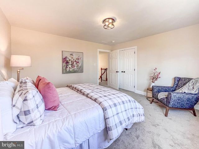 1400 N LIMEKILN PIKE, Chalfont, PA 18914