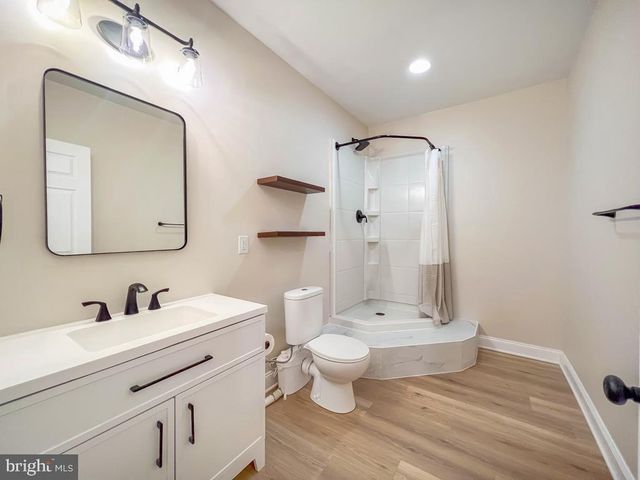 1400 N LIMEKILN PIKE, Chalfont, PA 18914