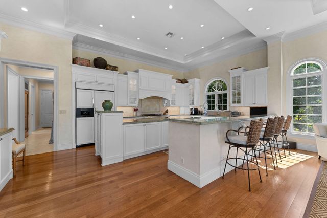 1155 Lake House Drive, North Palm Beach, FL 33408