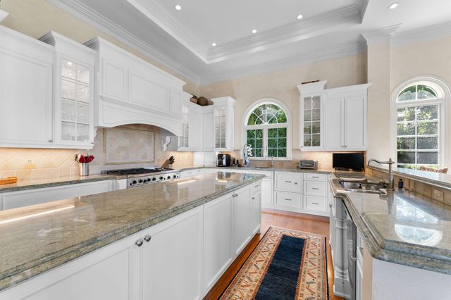 1155 Lake House Drive, North Palm Beach, FL 33408