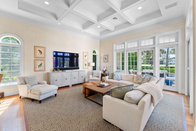 1155 Lake House Drive, North Palm Beach, FL 33408