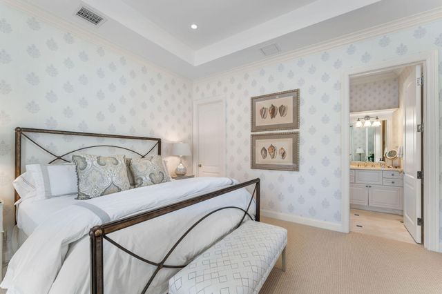 1155 Lake House Drive, North Palm Beach, FL 33408