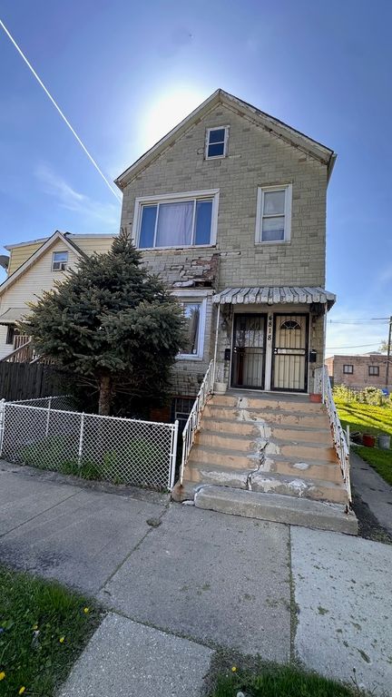 4818 S Princeton Avenue, Chicago, IL 60609