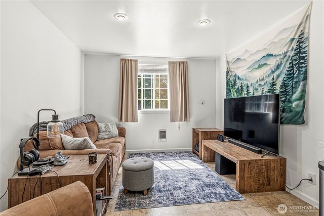 491 Winston Creek Road, Mossyrock, WA 98564