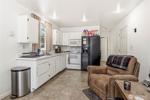 491 Winston Creek Road, Mossyrock, WA 98564