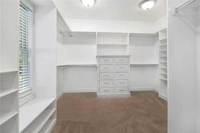 970 N Eastwood Drive, Fayetteville, AR 72701