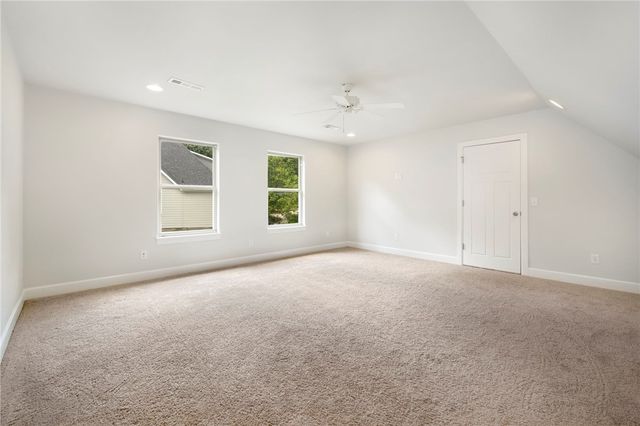 970 N Eastwood Drive, Fayetteville, AR 72701